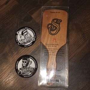 Suavecita Paddle Brush